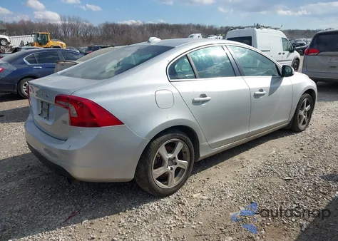 2012 Volvo S60 T5 из США, поврежденный, VIN YV1622FS4C2104325